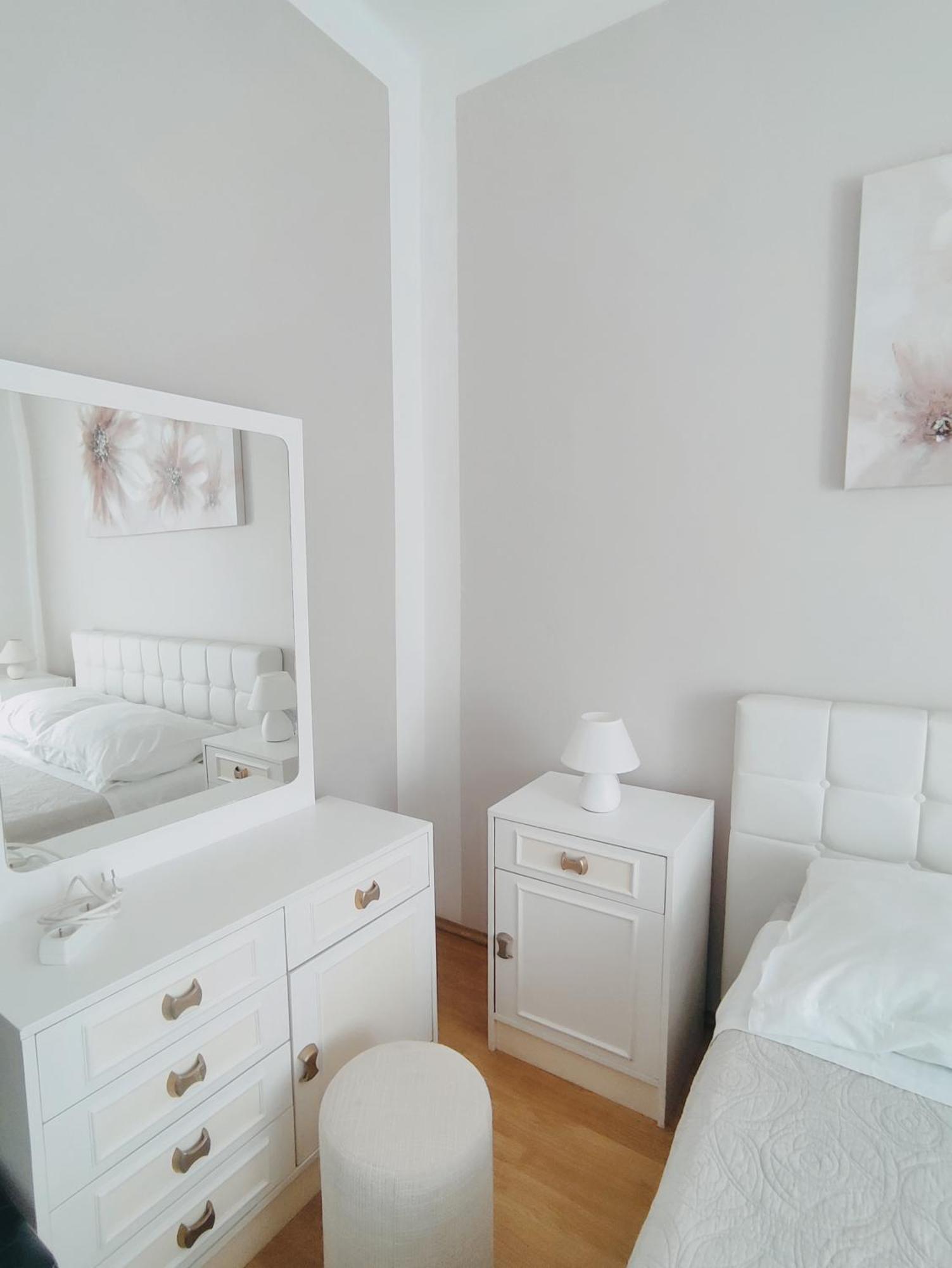 Fami Superior One Bedroom Apartment Rijeka Ngoại thất bức ảnh